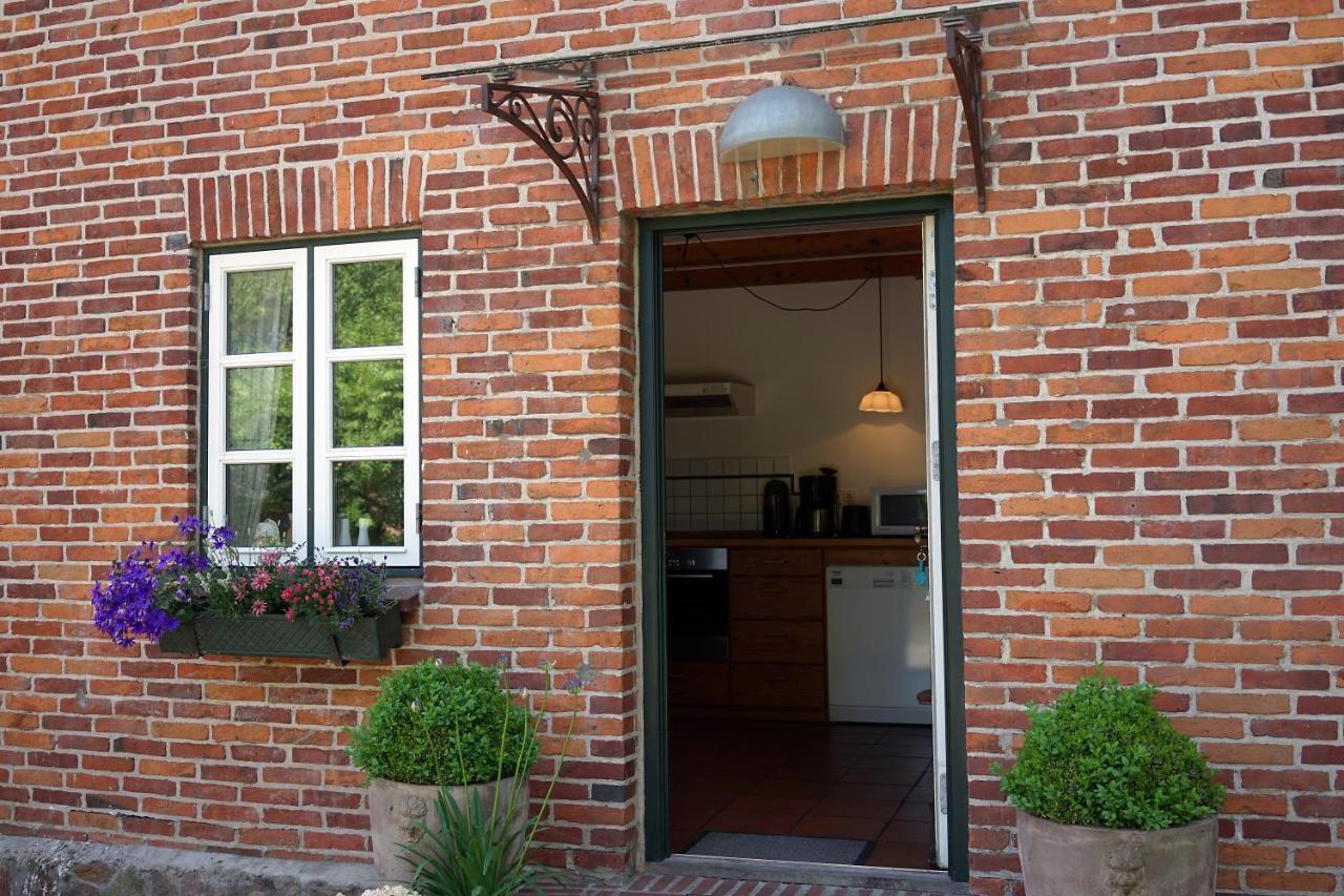 "Haus Auf Dem Berg" Lejlighed Westensee Eksteriør billede